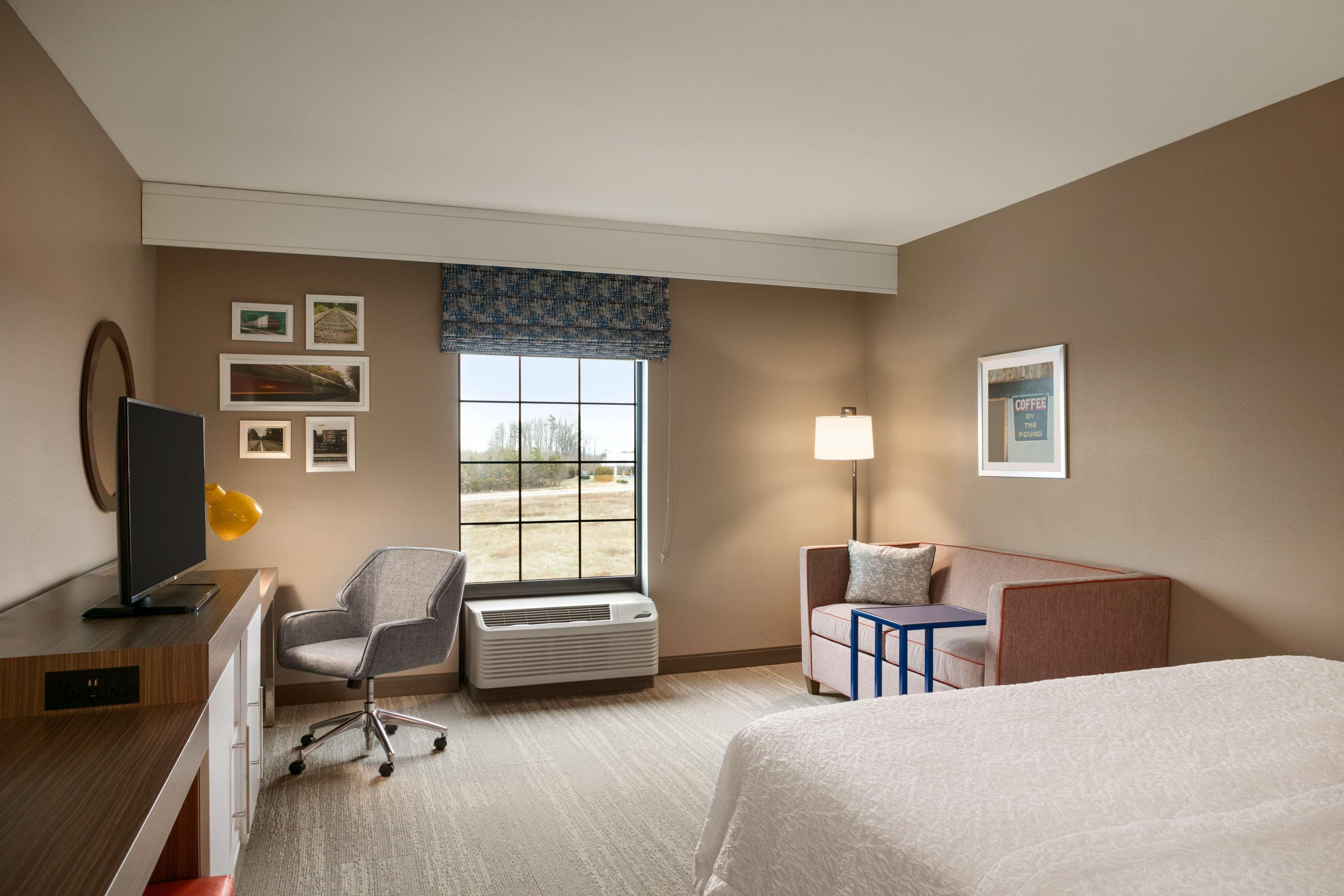 Hampton Inn Kernersville Exterior photo
