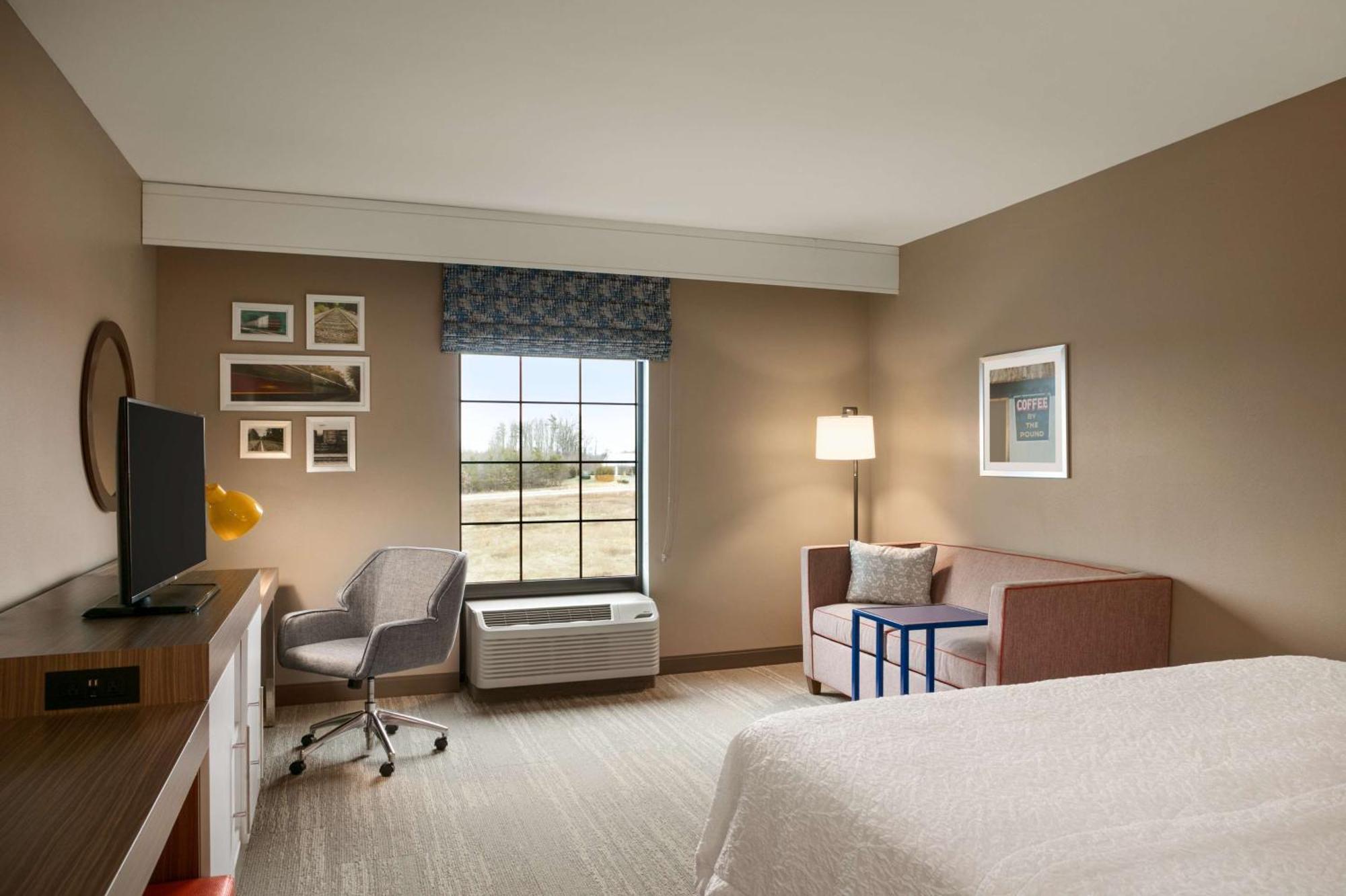 Hampton Inn Kernersville Exterior photo